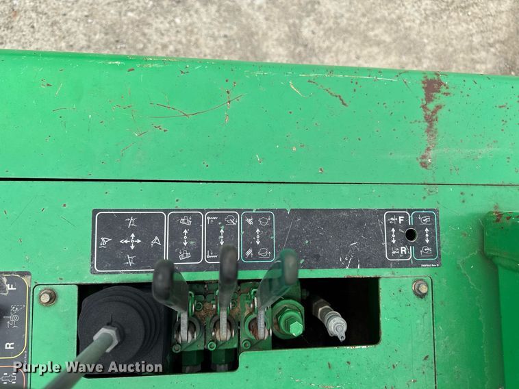 image for item DV2522 2014 Vermeer RTX450 trencher