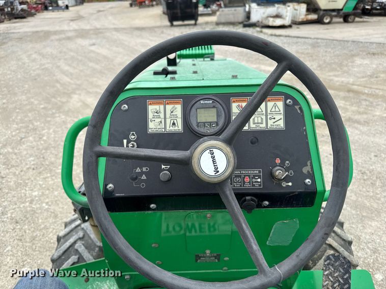 image for item DV2522 2014 Vermeer RTX450 trencher