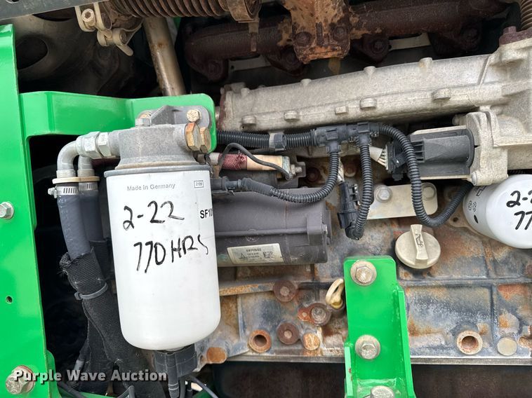 image for item DV2522 2014 Vermeer RTX450 trencher