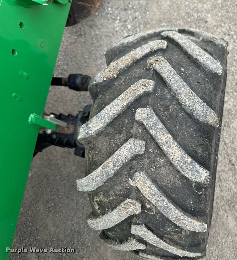 image for item DV2522 2014 Vermeer RTX450 trencher