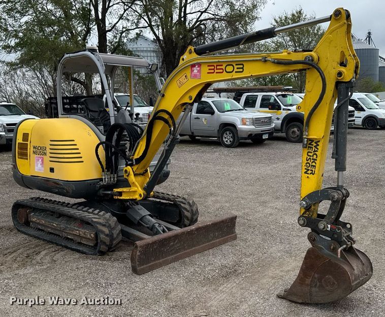 image for item DV2524 2015 Wacker Neuson 3503RD mini excavator