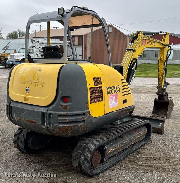 image for item DV2524 2015 Wacker Neuson 3503RD mini excavator