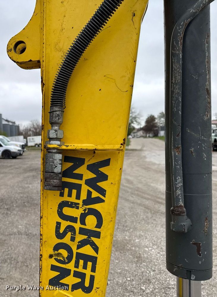 image for item DV2524 2015 Wacker Neuson 3503RD mini excavator