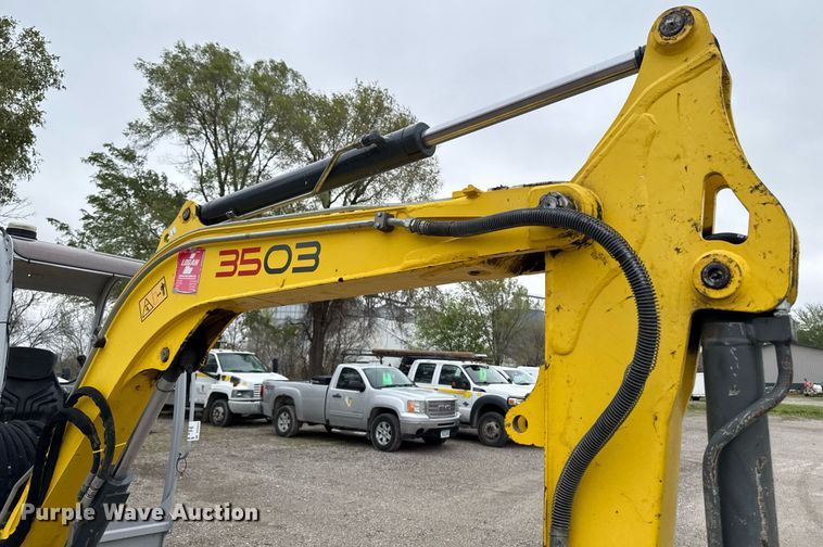 image for item DV2524 2015 Wacker Neuson 3503RD mini excavator
