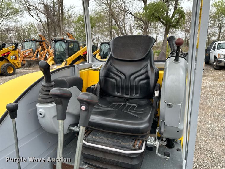 image for item DV2524 2015 Wacker Neuson 3503RD mini excavator