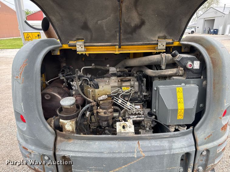 image for item DV2524 2015 Wacker Neuson 3503RD mini excavator