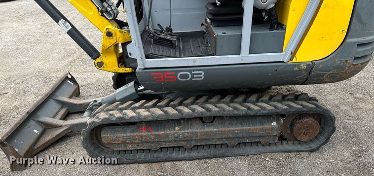 image for item DV2524 2015 Wacker Neuson 3503RD mini excavator