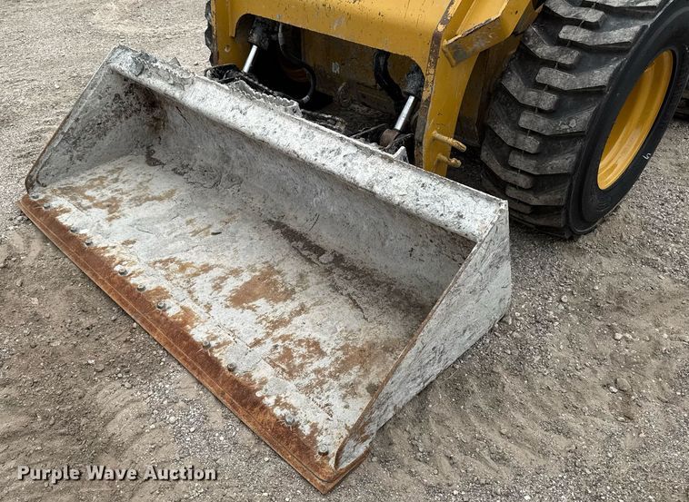 image for item DV2525 2020 Caterpillar 262D3 skid steer loader
