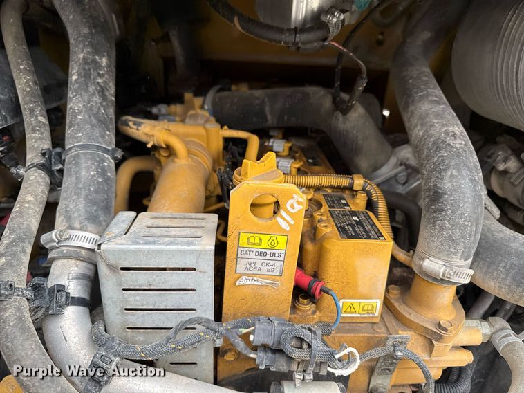 image for item DV2525 2020 Caterpillar 262D3 skid steer loader