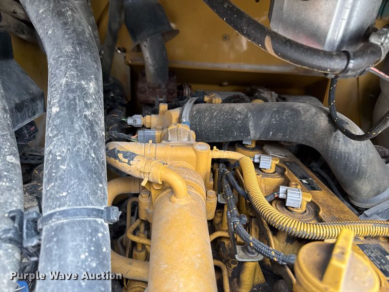 image for item DV2525 2020 Caterpillar 262D3 skid steer loader