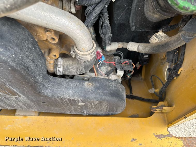 image for item DV2525 2020 Caterpillar 262D3 skid steer loader