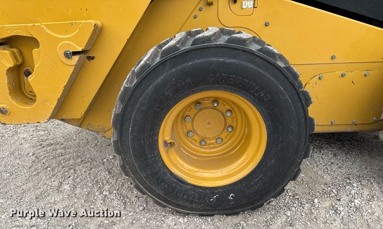 image for item DV2525 2020 Caterpillar 262D3 skid steer loader