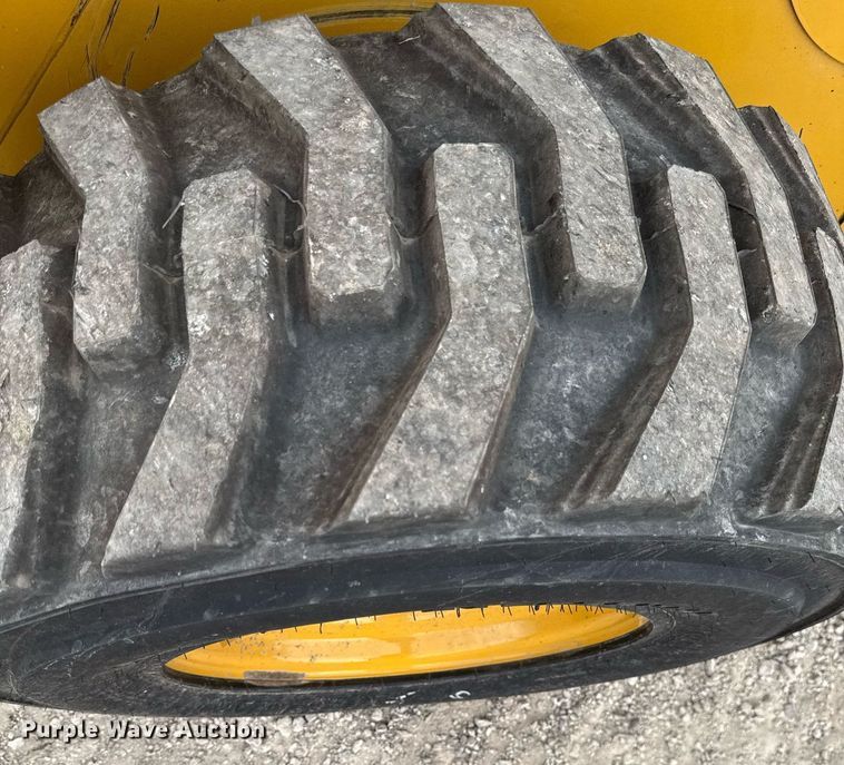 image for item DV2525 2020 Caterpillar 262D3 skid steer loader