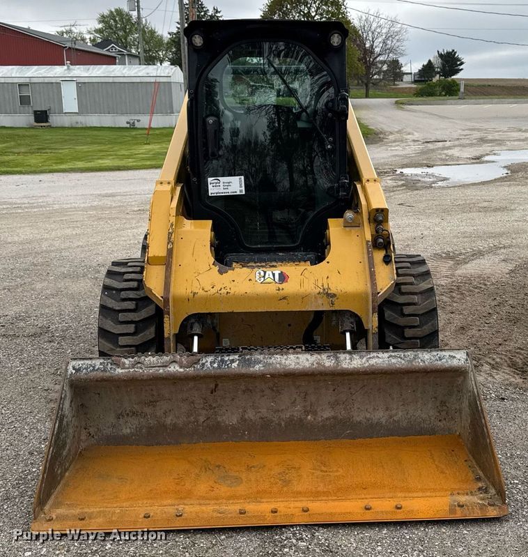 image for item DV2526 2020 Caterpillar 262D3 skid steer loader