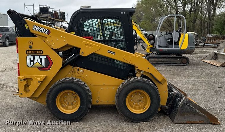 image for item DV2526 2020 Caterpillar 262D3 skid steer loader