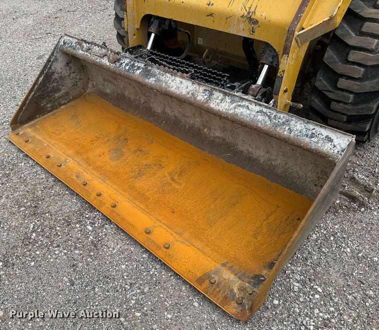 image for item DV2526 2020 Caterpillar 262D3 skid steer loader