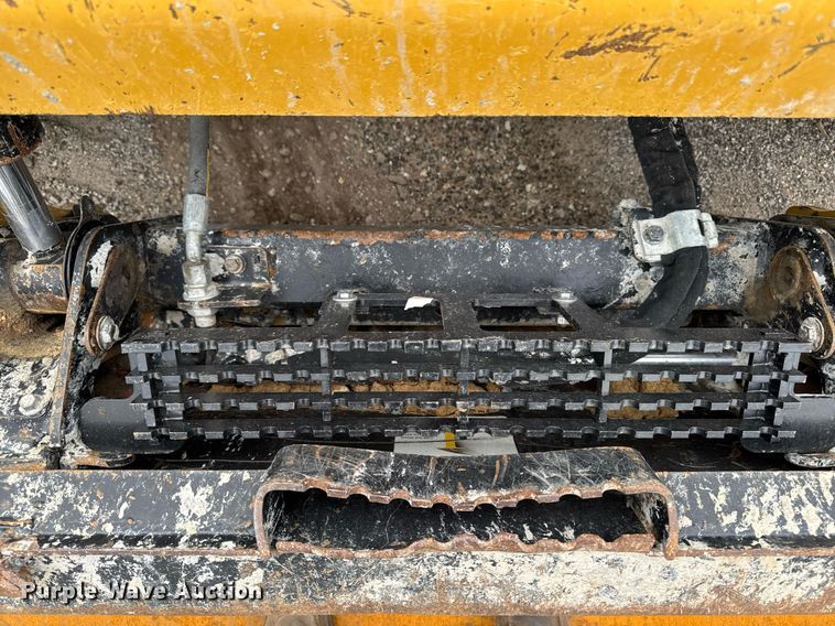 image for item DV2526 2020 Caterpillar 262D3 skid steer loader