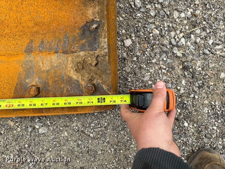 image for item DV2526 2020 Caterpillar 262D3 skid steer loader