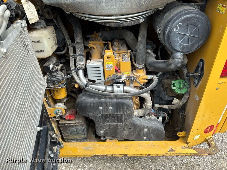 image for item DV2526 2020 Caterpillar 262D3 skid steer loader