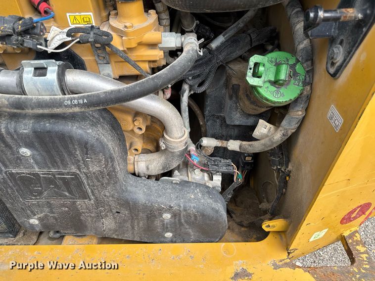 image for item DV2526 2020 Caterpillar 262D3 skid steer loader