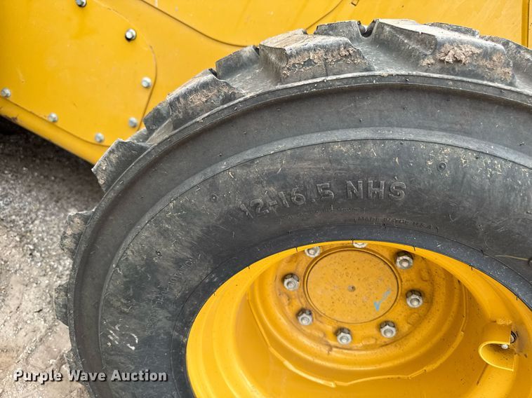 image for item DV2526 2020 Caterpillar 262D3 skid steer loader