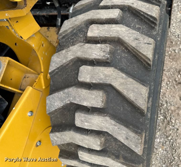 image for item DV2526 2020 Caterpillar 262D3 skid steer loader