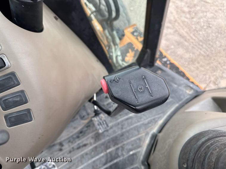 image for item DV2527 2011 Case 580N backhoe