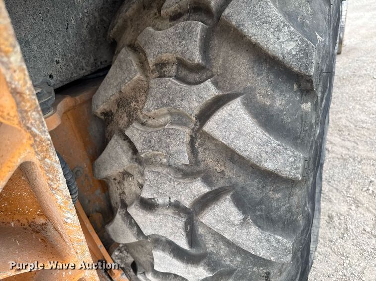 image for item DV2527 2011 Case 580N backhoe