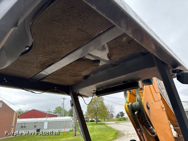 image for item DV2528 2011 Case 580N backhoe