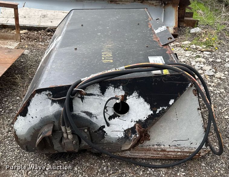 image for item DV2529 2007 skid steer sweeper