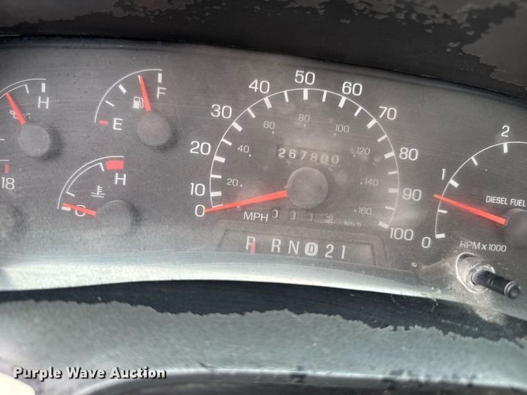 image for item DV2530 2005 Ford F650 flatbed truck