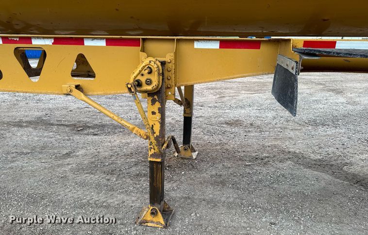 image for item DV2572 2008 Trail King TK60SSD-392 side dump trailer