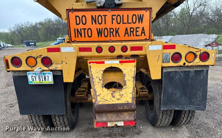 image for item DV2572 2008 Trail King TK60SSD-392 side dump trailer