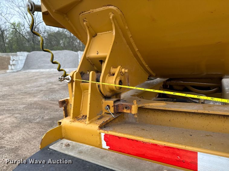 image for item DV2572 2008 Trail King TK60SSD-392 side dump trailer