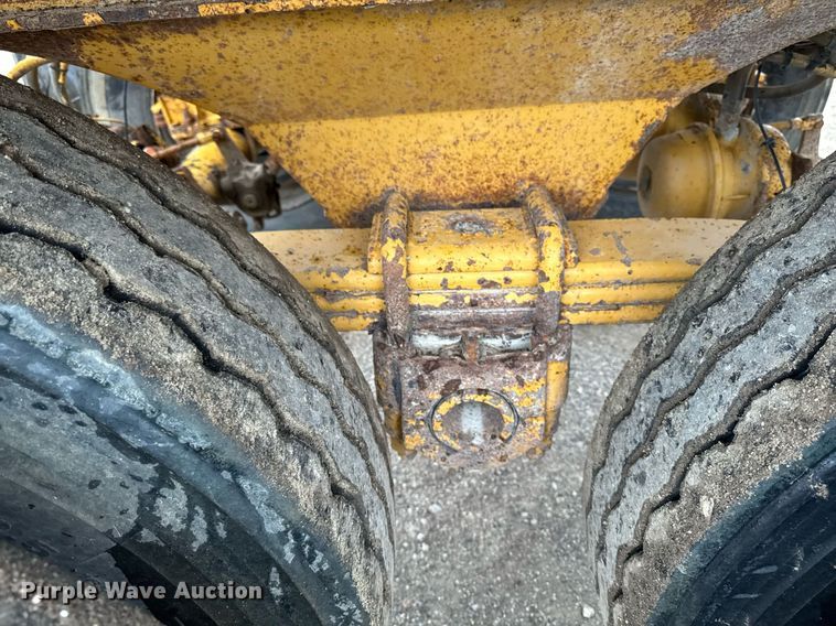 image for item DV2572 2008 Trail King TK60SSD-392 side dump trailer