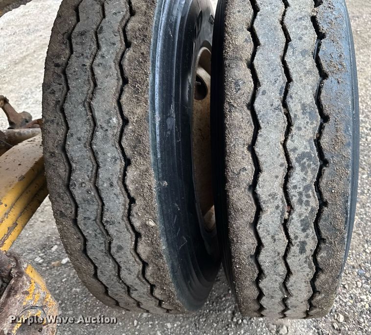 image for item DV2572 2008 Trail King TK60SSD-392 side dump trailer