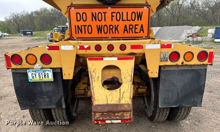 image for item DV2573 2007 Trail King TK60SSD-392 side dump trailer