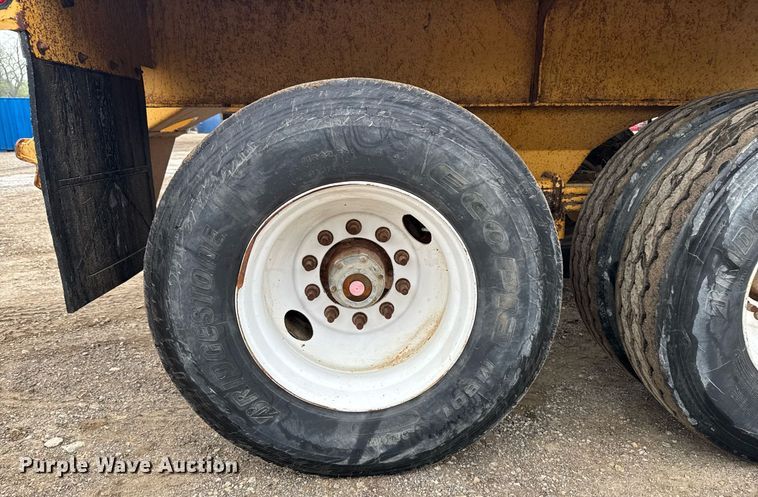 image for item DV2573 2007 Trail King TK60SSD-392 side dump trailer