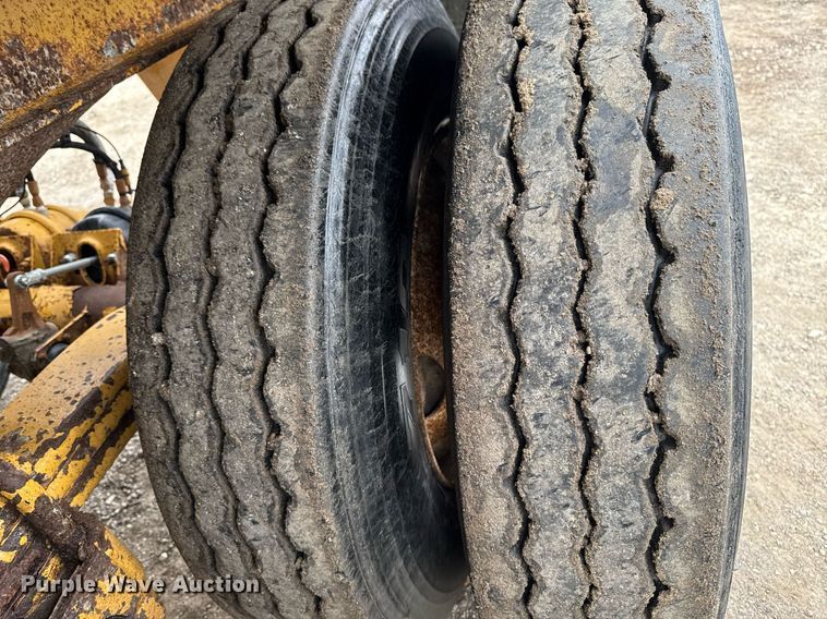 image for item DV2573 2007 Trail King TK60SSD-392 side dump trailer