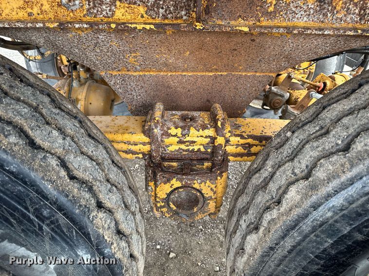 image for item DV2573 2007 Trail King TK60SSD-392 side dump trailer