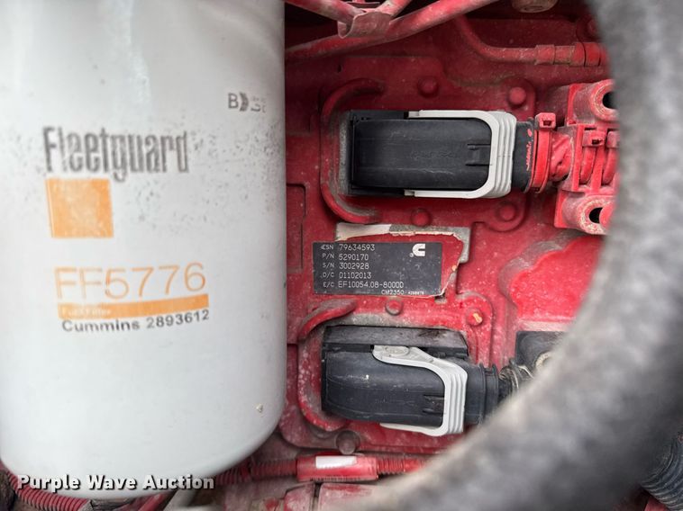 image for item DV2574 2014 Kenworth T800 semi truck