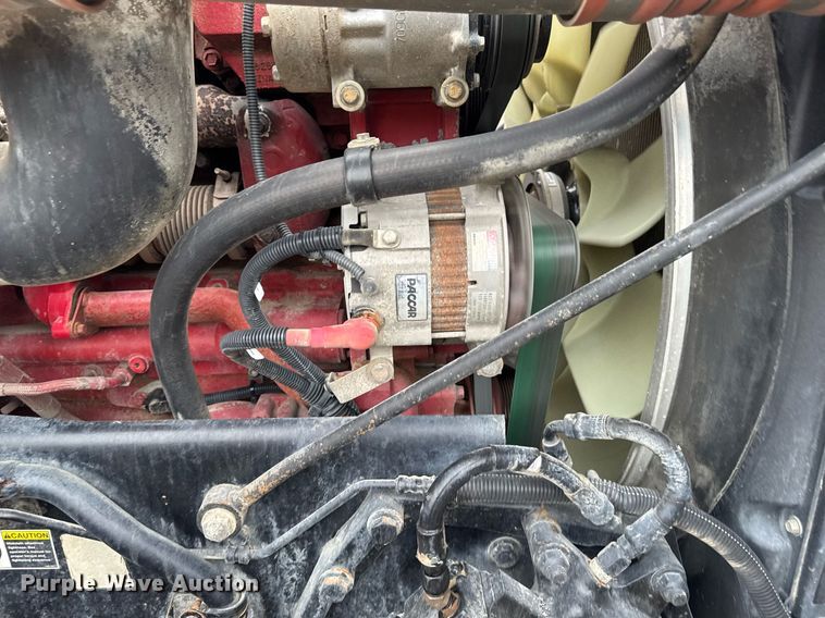 image for item DV2576 2013 Kenworth T800 dump truck