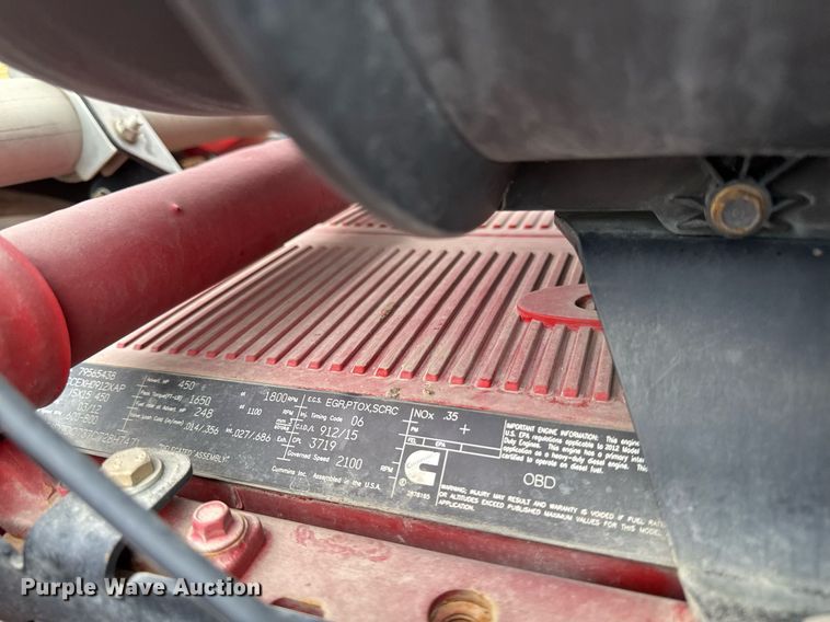 image for item DV2576 2013 Kenworth T800 dump truck