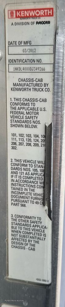 image for item DV2576 2013 Kenworth T800 dump truck