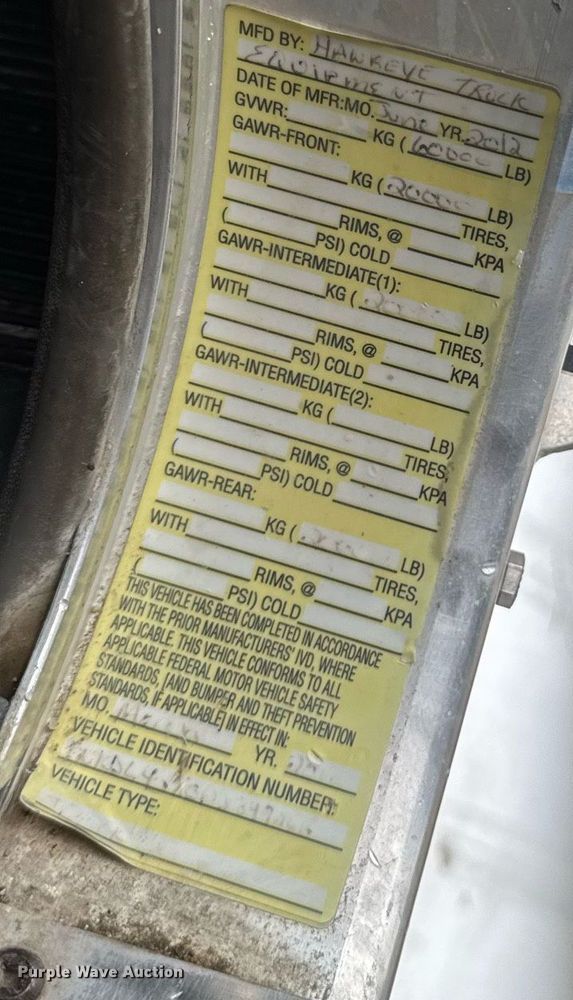 image for item DV2576 2013 Kenworth T800 dump truck