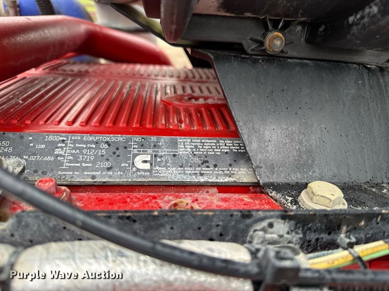 image for item DV2577 2013 Kenworth T800 dump truck