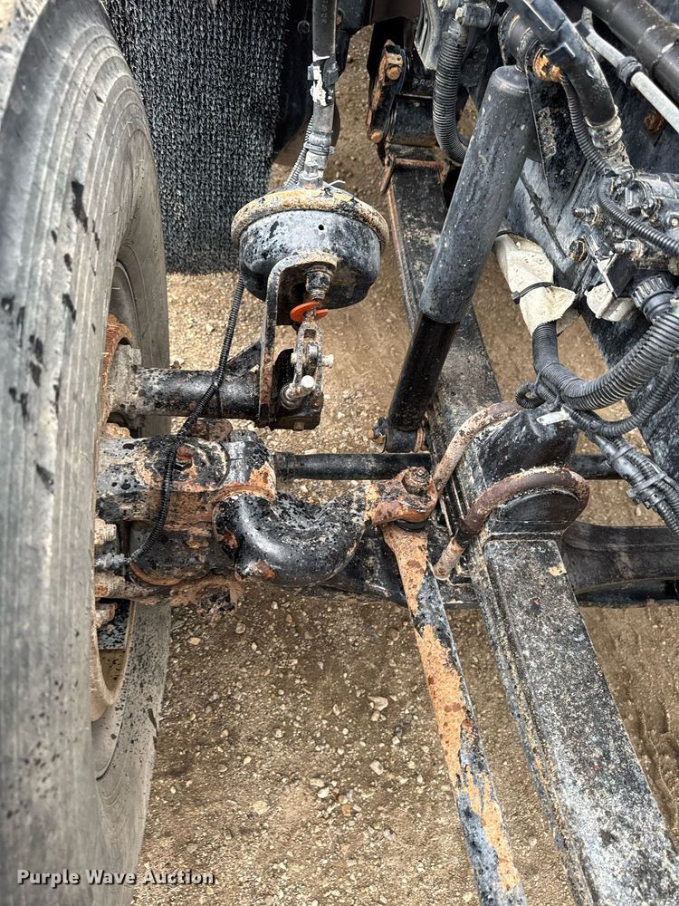 image for item DV2577 2013 Kenworth T800 dump truck