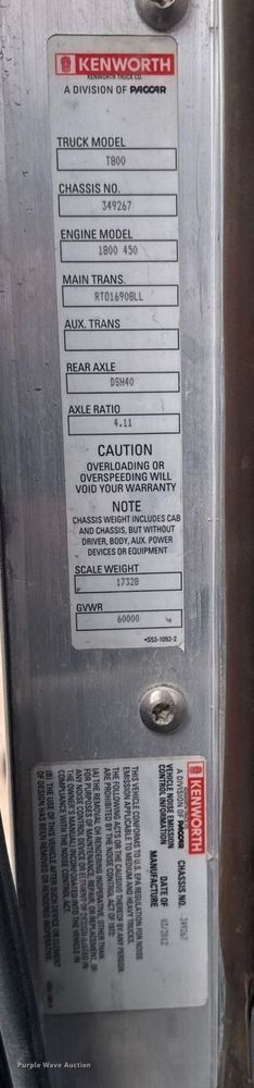 image for item DV2577 2013 Kenworth T800 dump truck