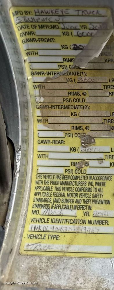 image for item DV2577 2013 Kenworth T800 dump truck