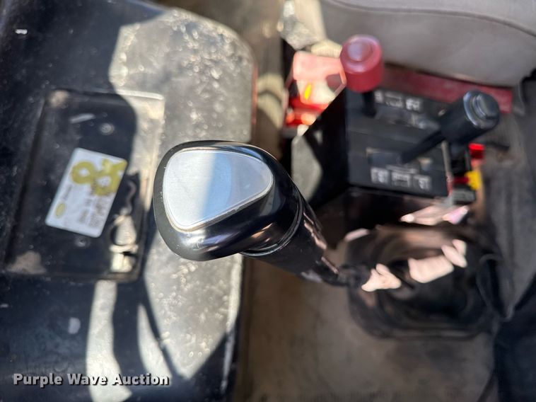 image for item DV2592 2000 International 8100 dump truck